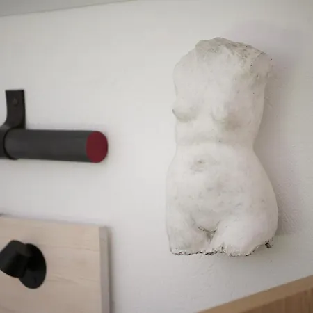 Apartment House Artes With Free Hot Tub & Sauna *
