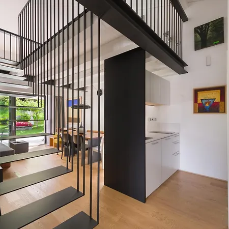 House Artes With Free Hot Tub & Sauna Branik