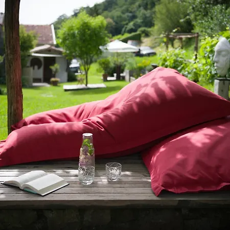 House Artes With Free Hot Tub & Sauna Appartement *